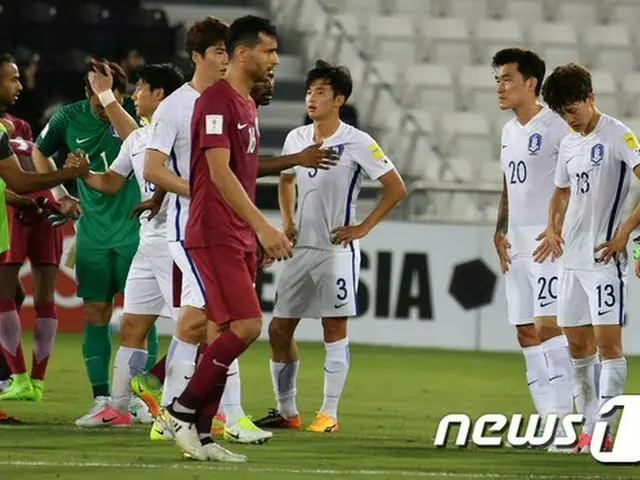 ＜W杯アジア予選＞“カタールの惨事”韓国、カタールに2-3と敗戦…W杯本選にも暗雲(提供:news1）