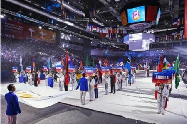 １５年にロシアで開催された前回大会の開会式（ＷＴＦ提供）＝（聯合ニュース）