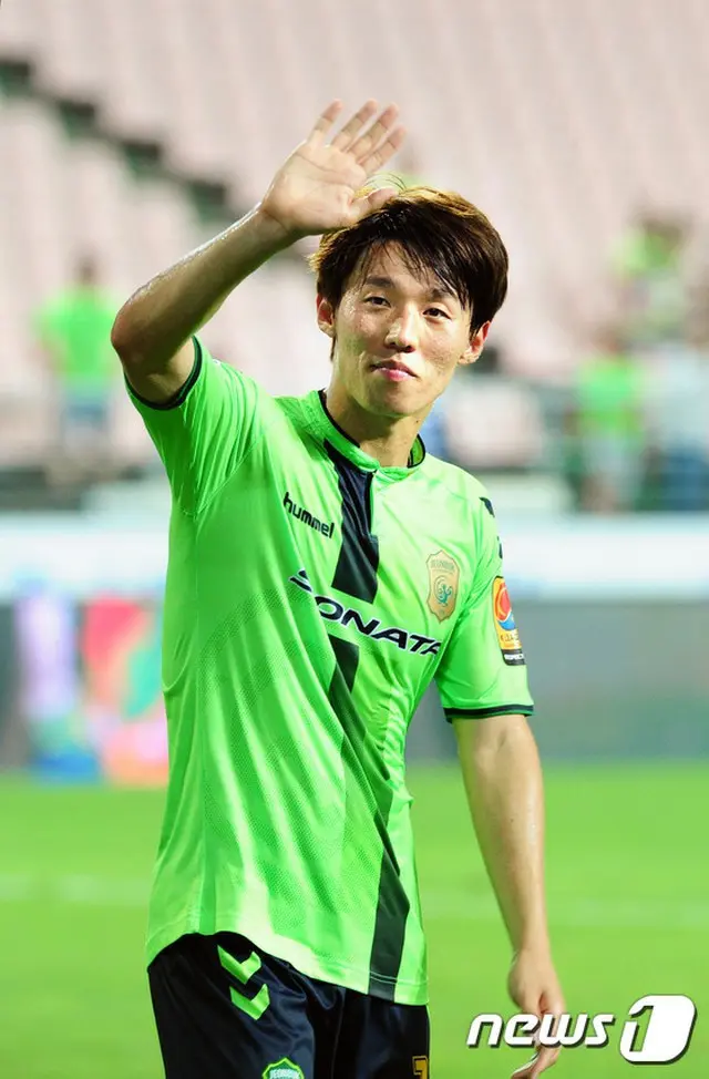 全北現代のキム・ボギョンのJリーグ柏レイソルへの移籍が間近に迫っているものとみられる。（提供:news1）