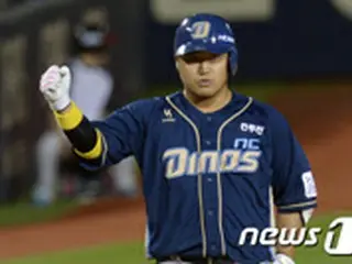 ＜野球＞パク・ソンミン、NCダイノス初の2000塁打まで“－7”