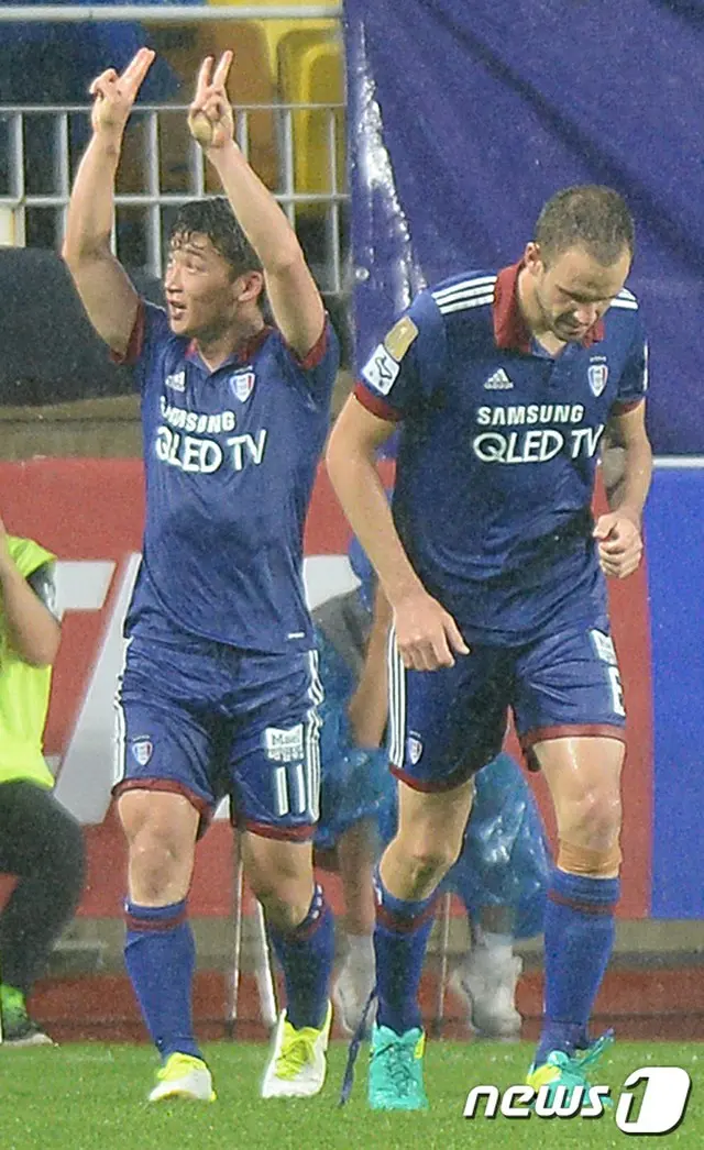 ＜サッカー＞水原に2か月ぶりホーム勝利をもたらした元鳥栖のキム・ミヌ、Kリーグ第19節MVPに