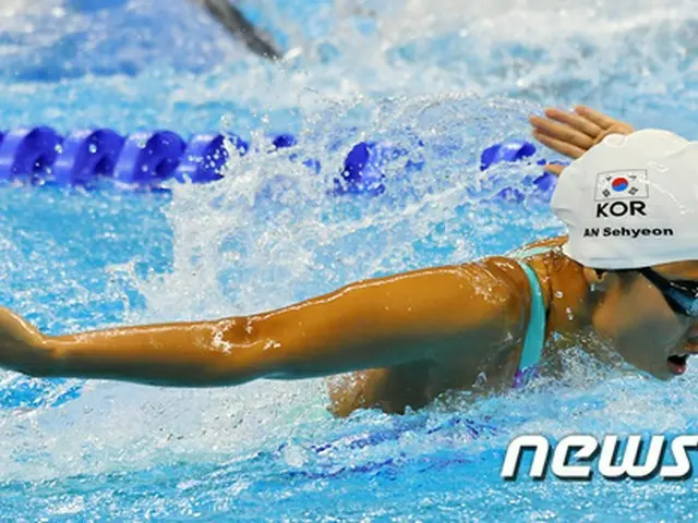 韓国の競泳選手アン・セヒョン（21、SKテレコム）が世界水泳2017ブタペストの女子100mバタフライで2日連続の韓国新記録を樹立し、女子競泳史上最高記録を出した。