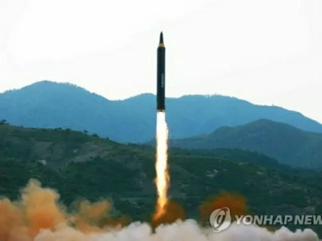 「火星１２」の発射の様子（資料写真）＝（聯合ニュース）