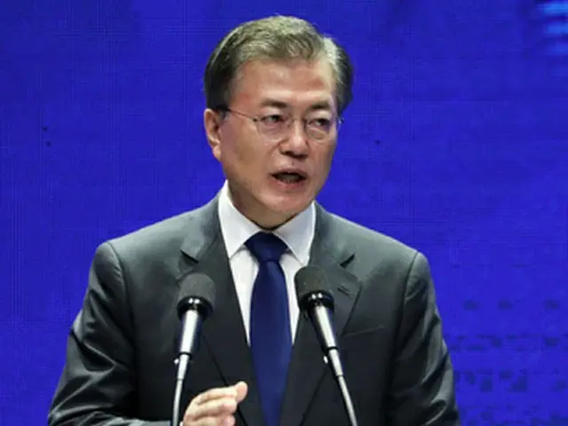 韓国の文在寅（ムン・ジェイン）大統領の就任100日記者会見が明日17日、青瓦台（大統領府）にて“脚本なし”の60分生中継でおこなわれる。