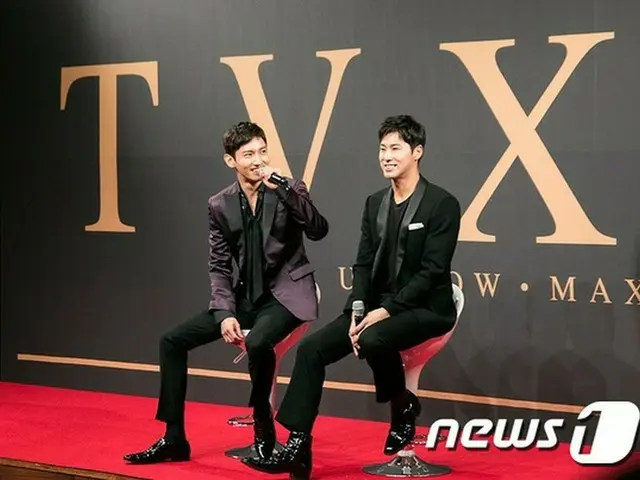 「東方神起」ユンホ、「軍隊で芸能人に対する異なる視線感じた…」(提供:news1)