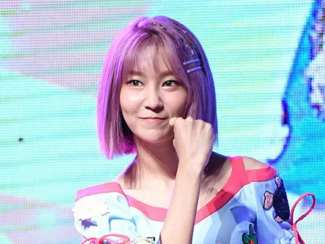 「MOMOLAND」ヘビン（21）が「Wanna One」のカン・ダニエル（20）とユン・ジソン（26）と練習生同期であることを明かした。