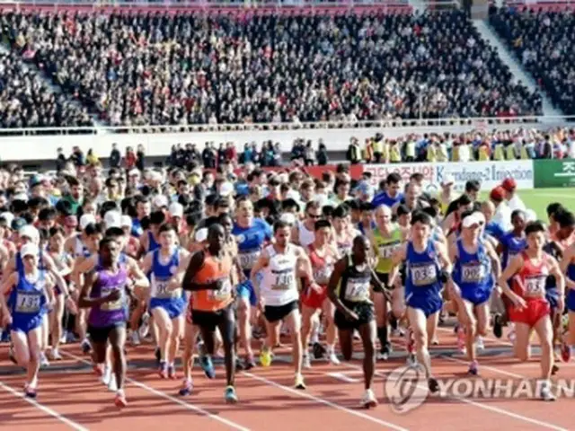 今年４月に開催された「平壌マラソン」＝（朝鮮中央通信＝聯合ニュース）