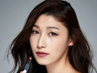 “女子バレーの看板選手”キム・ヨンギョン、化粧品ブランドの専属モデルに＝韓国