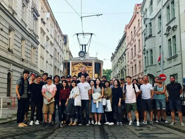 韓国女優チェ・ヒソ（30）が、俳優コン・ユ（38）との広告撮影のエピソードを公開した。（提供:OSEN）