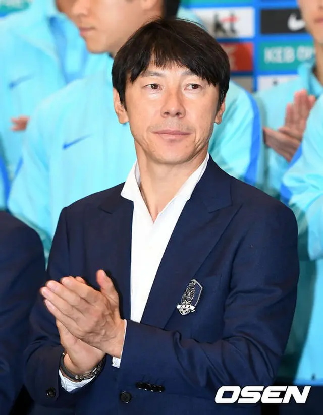 サッカー韓国代表監督、「失望を希望に」 ヨーロッパ遠征を準備中