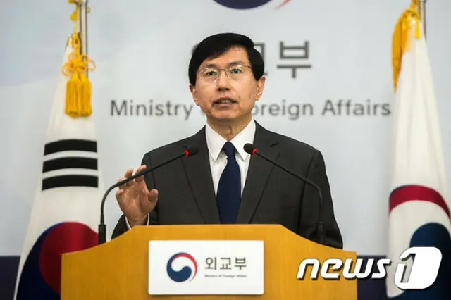 韓国政府は21日、対北独自制裁に関連し「北朝鮮に対する国際社会の圧迫を増大させる多様な外交的措置を検討中だ」と明らかにした。