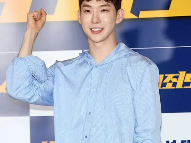 韓国の男性グループ「2AM」のチョ・グォン（28）がJYPエンターテインメントを離れる。