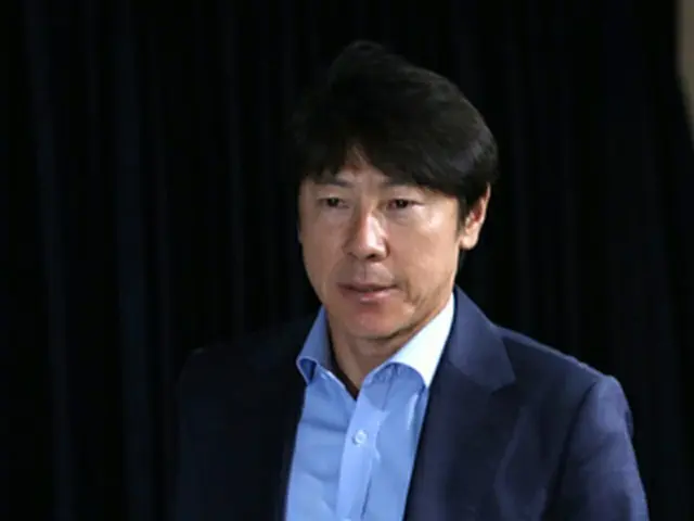 ＜サッカー＞“欧州遠征”シン・テヨン監督「Jリーグ＋中国組で臨む。死に物狂いの姿勢見せたい」