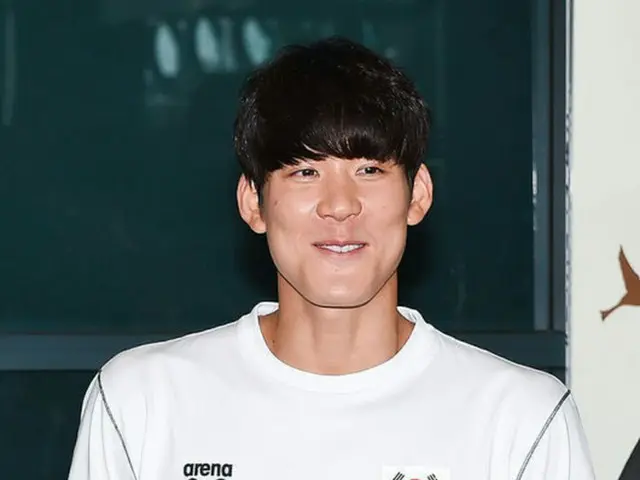 ＜水泳＞パク・テファン、美人舞踊学生との熱愛認める（提供:OSEN）