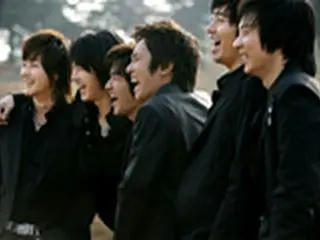 SHINHWA　“別々　また一緒に”　事実上解散の手順？