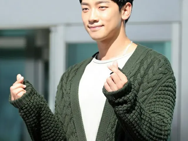 韓国歌手Rain(ピ、35)が「THE UNIT」出演に至った理由を明かした。