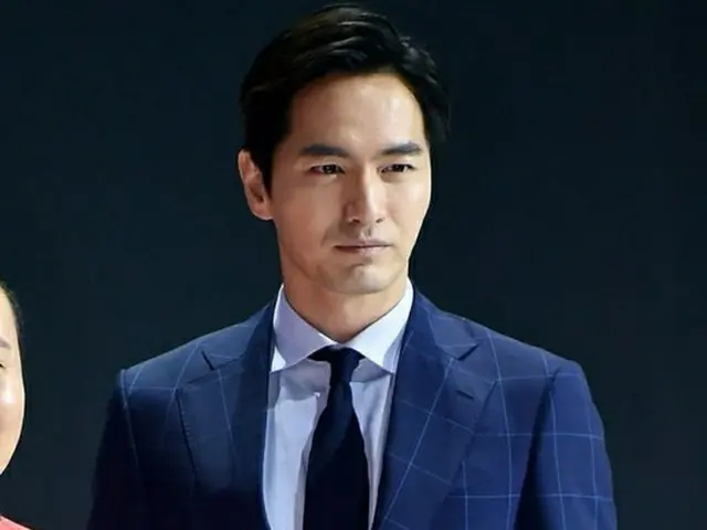 俳優イ・ジヌク、映画「上流社会」出演確定＝スエ＆パク・ヘイルと共演（提供:OSEN）