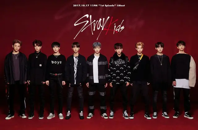 韓国Mnet「Stray Kids」を通してベールを脱いだJYPエンターテインメントの新人ボーイズグループがYGエンターテインメントの練習生と真っ向勝負を繰り広げる。（提供:OSEN）