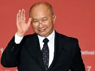 中国のジョン・ウー監督、ソン・ヘギョの結婚をお祝い