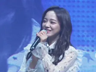 「gugudan」セジョン、“妹ライン”に挟まれて満面の笑み浮かべる