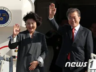 文大統領、インドネシア訪問終えベトナム・ダナンに移動…APEC首脳会議出席へ＝韓国
