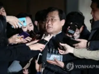 情報機関の朴政権への裏金上納疑惑　元駐日大使を緊急逮捕＝韓国検察