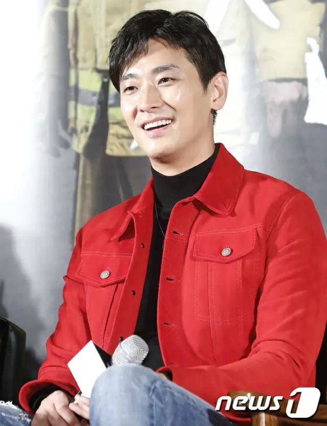 韓国俳優チュ・ジフン（35）がマ・ドンソク（46）と朝食の際いつもベーコンを食した事実を伝えた。