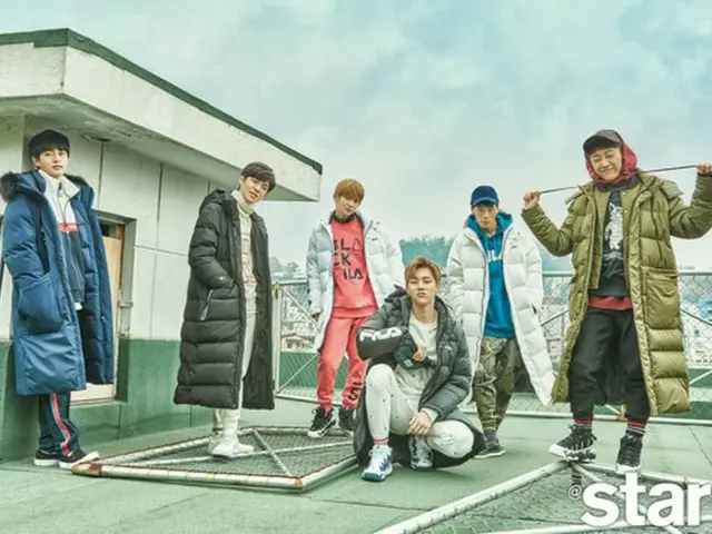 スポーツブランド「フィラ(FILA)」は15日、韓国アイドルグループ「JBJ」と雑誌「@star1」と共にした「2017ダウンジャケット」画報を公開した。(提供:news1)