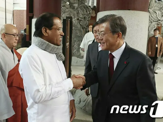 韓国とスリランカがスリランカのインフラ開発に関する有償援助規模を既存の3億ドルから5億ドルに拡大することを決定した。
