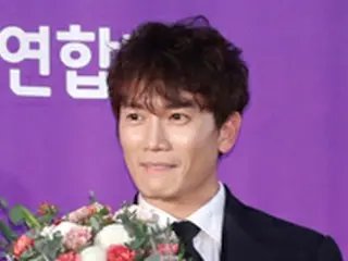 ＜グリメ賞＞俳優チソン、最優秀演技者賞を受賞「妻と娘を考えながら演技」