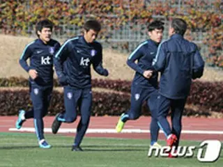 ＜EAFF E-1選手権＞優勝かけた日韓戦に向け、韓国代表がトレーニング
