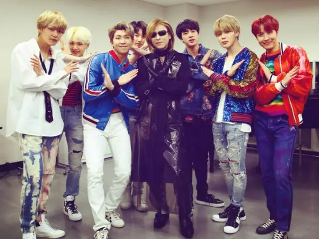 伝説の日本のロックバンド「X-JAPAN」のリーダー、YOSHIKIが「防弾少年団」を絶賛した。（提供:OSEN）