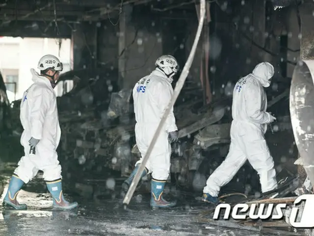 ＜韓国スポーツ施設火災＞被害の多かった女性サウナ、要因はスライディングドアの故障か