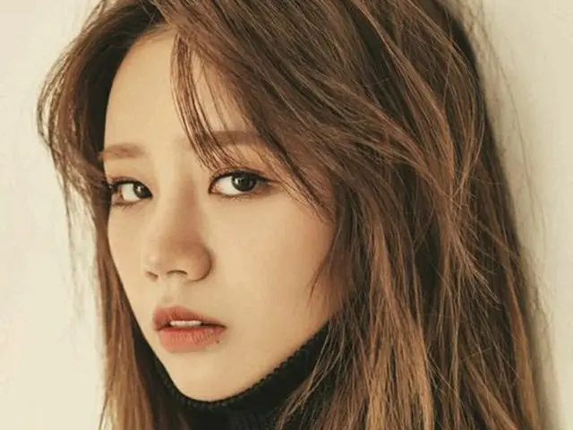 韓国MBCドラマ「トゥー・カップス」で社会部記者ソン・ジアン役を演じる女優ヘリ（23、Girl’s Day）の画報が「COSMOPOLITAN」2018年1月号に掲載された。（提供:OSEN）