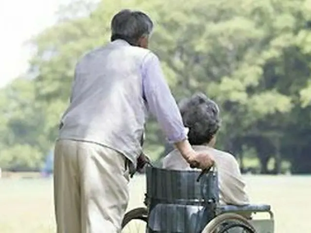 高齢の夫婦のイメージ（資料写真）＝（聯合ニュース）