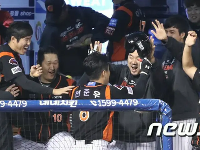 韓国プロ野球ロッテ・ジャイアンツが来シーズンのキャッチフレーズを「挑戦2018」に確定した。