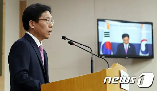 韓国政府は慰安婦合意検討TFの最終報告書を土台に、元従軍慰安婦を中心に接触し、問題解決に進むことを明らかにした。