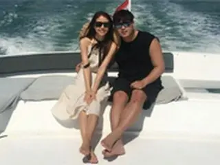 “新婚”リュ・ヒョンジン、妻ペ・ジヒョンと幸せなクルーズハネムーン