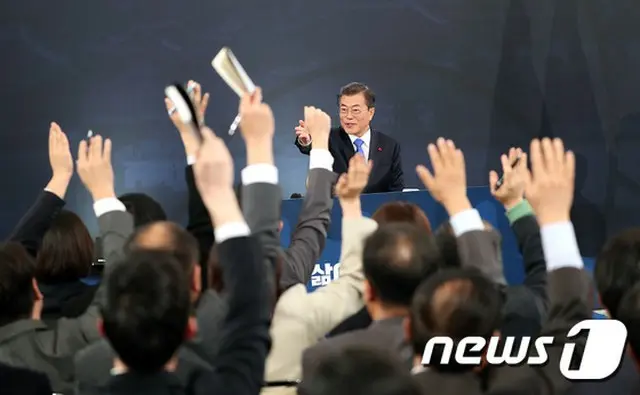 日本政府、文大統領の新年会見内容受けて駐日韓国大使館に抗議（提供:news1）