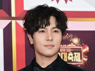 【公式】「SHINHWA」キム・ドンワン側、自宅訪問する追っかけに自制を訴える