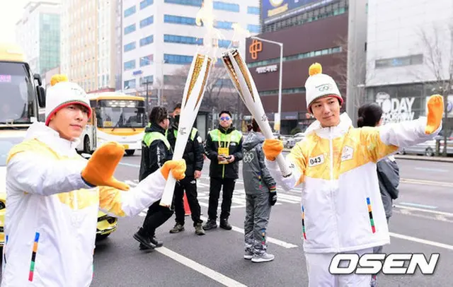 「SUPER JUNIOR」ドンへ＆イェソン、平昌冬季オリンピック聖火リレーに参加 「五輪ファイト！」