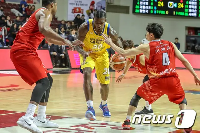 韓国法務部がプロバスケットボールチーム、ソウル三星サンダース所属Ricardo Ratliffe選手（28、米国出身）の特別帰化を承認した。