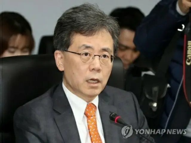 対策会議で発言する金鉉宗氏＝２３日、ソウル（聯合ニュース）