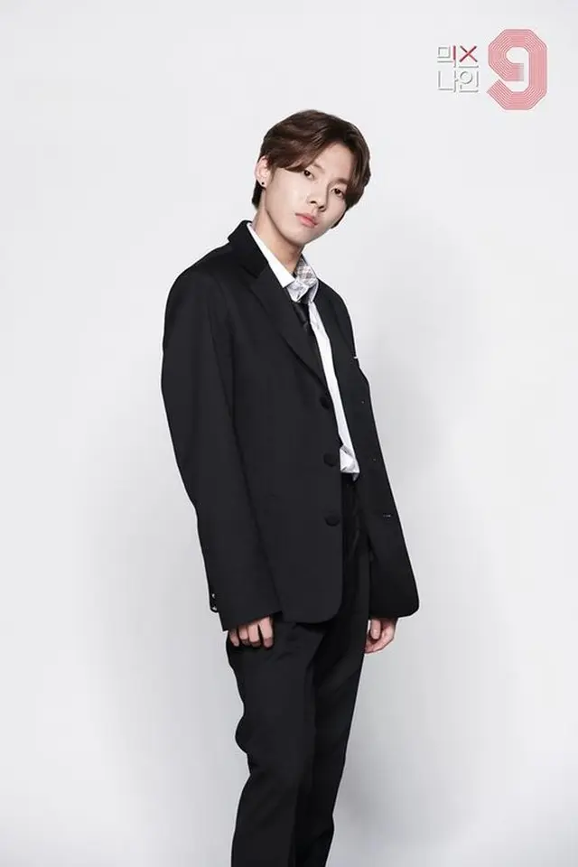 韓国オーディション番組「MIXNINE」出演のウ・ジニョンが、「少年チーム」1位でデビューを確定した。（提供:OSEN）