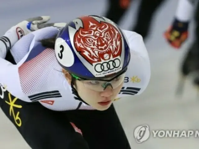 平昌五輪に向けトレーニングする沈錫希（資料写真）＝（聯合ニュース）