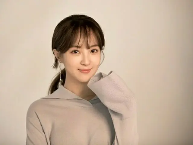 女優チョン・ヘソン、ミンヒョク（CNBLUE）との熱愛説を言及「深い悩みを打ち明ける“親友”」