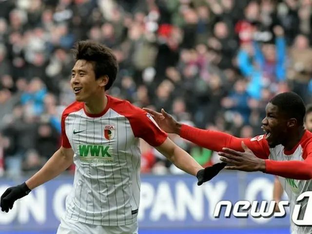 ＜サッカー＞ク・ジャチョル（アウクスブルク）、シーズン2ゴール目を記録＝チームも勝利（提供:news1）