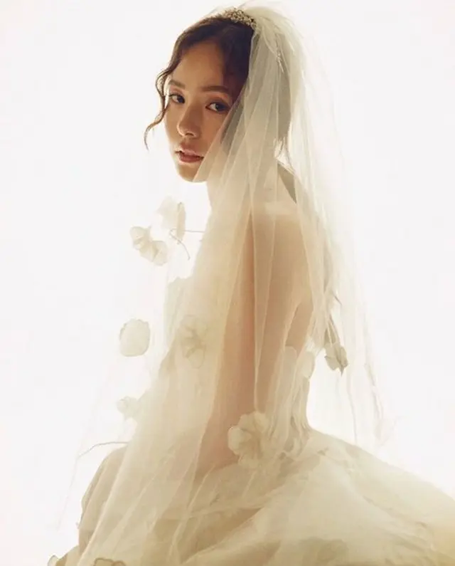 “SOL（BIGBANG）と結婚”女優ミン・ヒョリン、SNSで心境語る「「感謝し、また感謝している」（提供:OSEN）