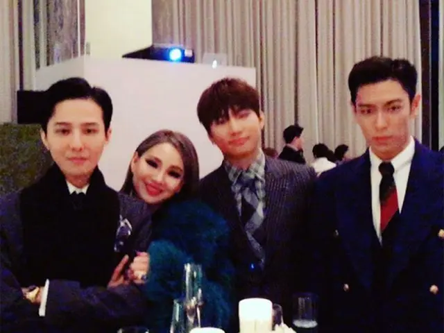 韓国の人気グループ「BIGBANG」T.O.P（30）の近況が公開され、話題だ。