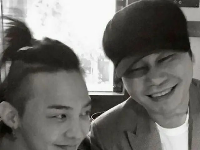韓国・YGエンターテインメントのヤン・ヒョンソク代表（48）が「BIGBANG」G-DRAGON（29）の入隊を応援した。（提供:OSEN）